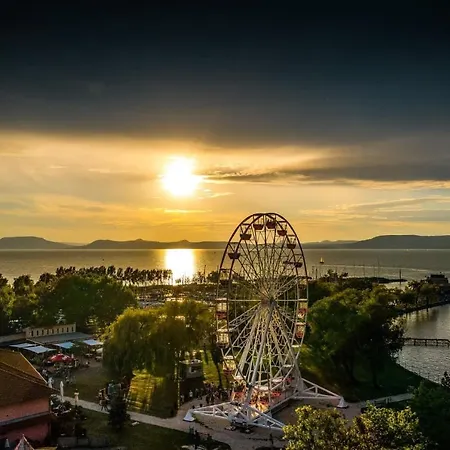 B&beach * Balatonlelle